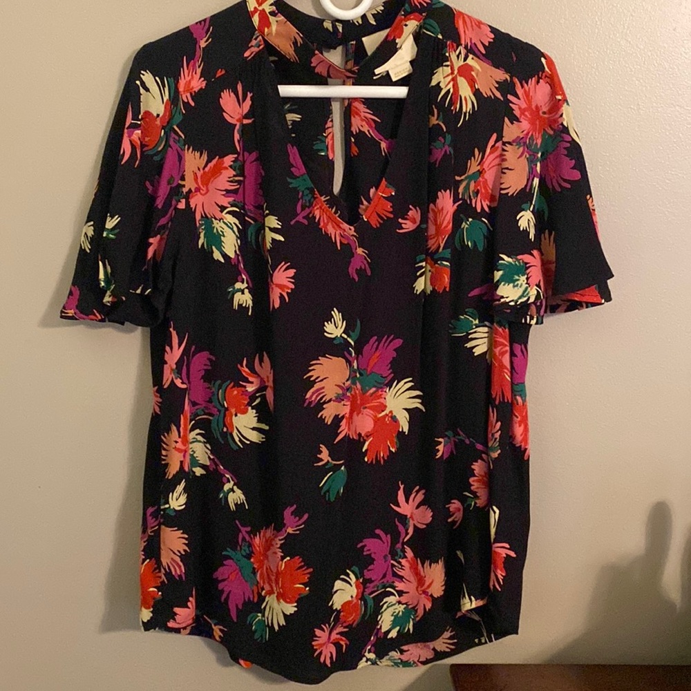 Maeve (Anthropologie) Peek-a-Boo flutter sleeve top